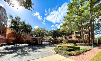 2100 Welch St in Houston, TX - Building Photo