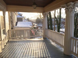 1326 Maple Ave SW in Roanoke, VA - Building Photo