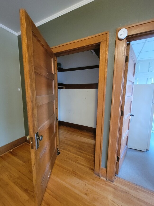 810 9th Ave in Brookings, SD - Building Photo - Building Photo