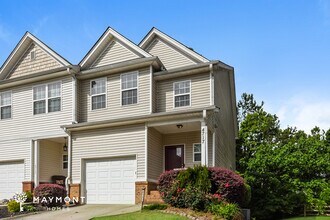 4717 Beacon Ridge Ln in Flowery Branch, GA - Building Photo - Building Photo