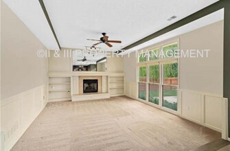 11408 W 117th Terrace in Overland Park, KS - Building Photo - Building Photo