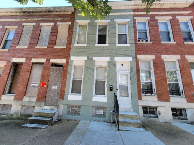 2649 Harlem Ave