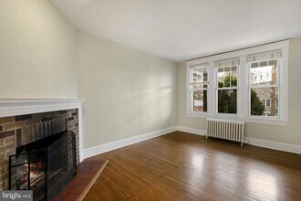 1917 Kenyon St NW in Washington, DC - Building Photo - Building Photo