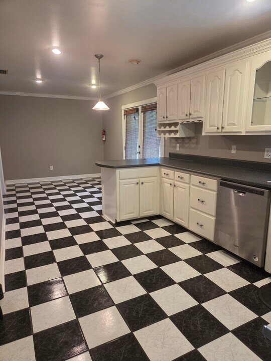 115 Rita Ave in Spanish Fort, AL - Building Photo
