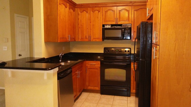 2648 Robert Trent Jones Dr-Unit -#222 in Orlando, FL - Foto de edificio - Building Photo