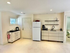 175 Arch Bridge Rd in Bethlehem, CT - Building Photo - Building Photo