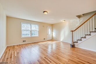 145 Maple Ave in South Bound Brook, NJ - Building Photo - Building Photo