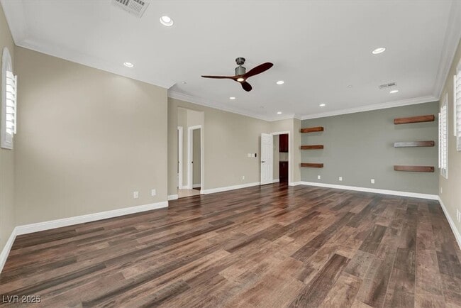 property at 2076 Danzinger Pl