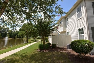 1443 Leckford Dr in Chesapeake, VA - Building Photo - Building Photo