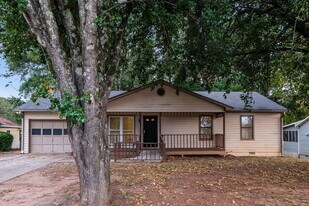 2193 Cruse Rd NW in Lawrenceville, GA - Building Photo