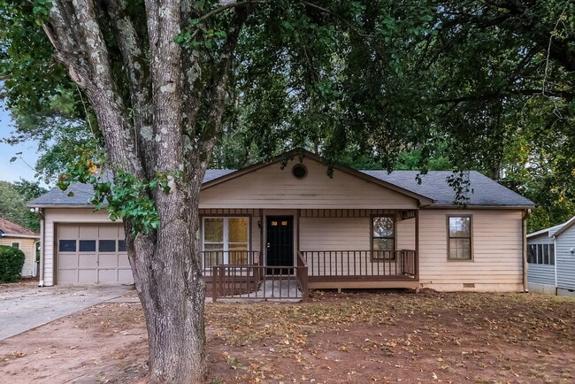 property at 2193 Cruse Rd NW