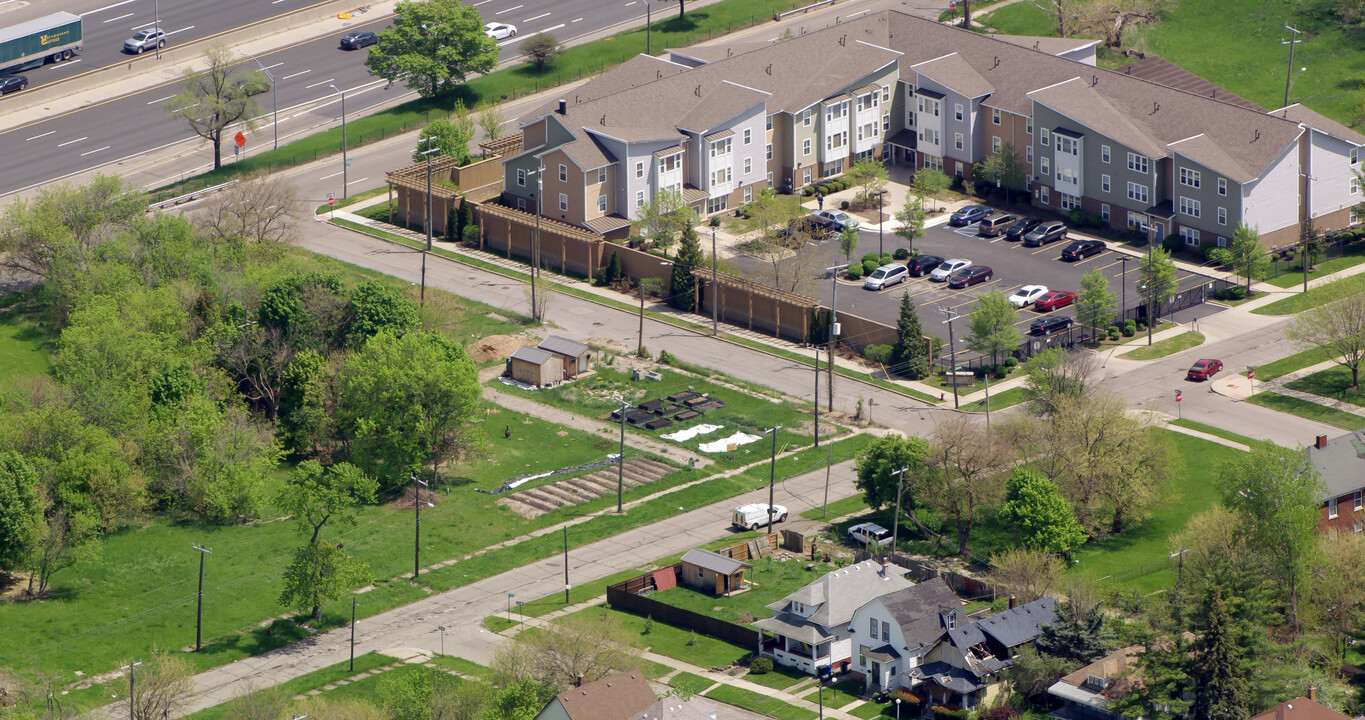 North End Village in Detroit, MI - Building Photo