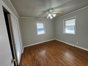 1002 S Main St in Bentonville, AR - Building Photo - Building Photo