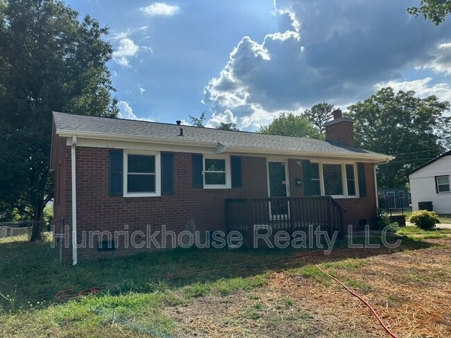 1554 Rolling Meadow Ln in Gastonia, NC - Building Photo - Building Photo