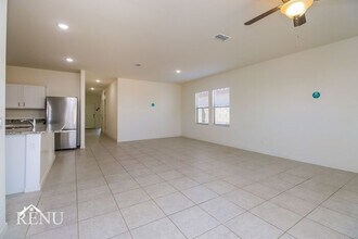 35340 W San Capistrano Ave in Maricopa, AZ - Building Photo - Building Photo