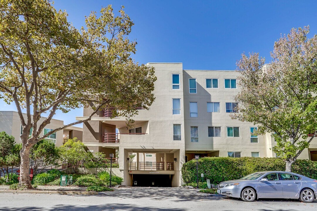 326 Grant Ave in Palo Alto, CA - Building Photo