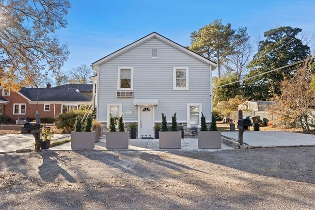 property at 512 6th St