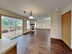 1840 Pine Grove Pl in Lancaster, OH - Building Photo - Building Photo