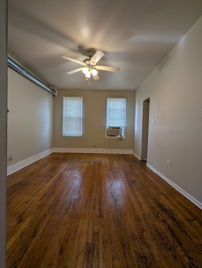 4447 W Carroll Ave in Chicago, IL - Building Photo - Building Photo