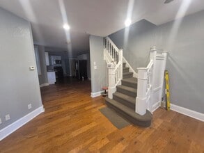 5619 Lansdowne Ave in Philadelphia, PA - Building Photo - Building Photo
