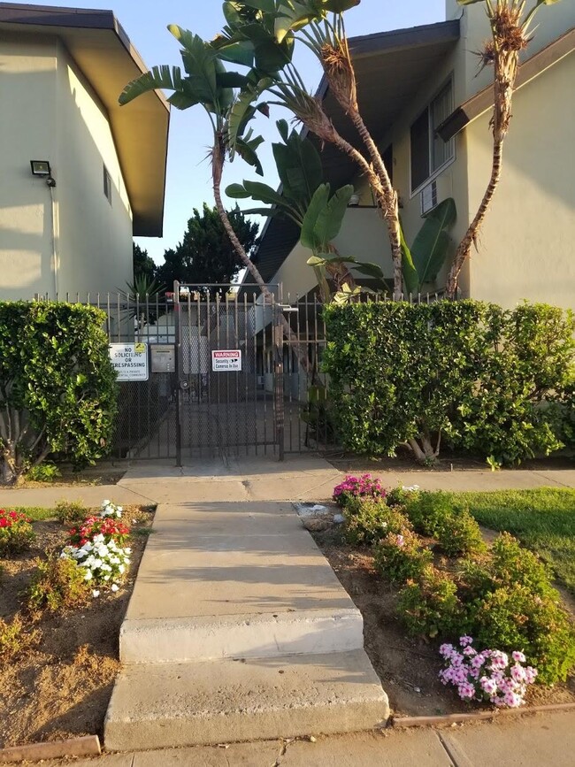 917 E Madison Ave, Unit 917 E Madison Ave in El Cajon, CA - Building Photo - Building Photo