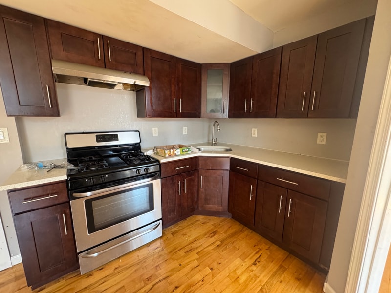 295 Hawthorne Ave in Newark, NJ - Building Photo