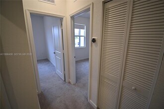 2375 NW 122nd Ter in Miami Shores, FL - Building Photo - Building Photo