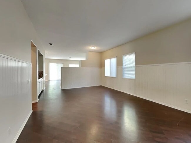 28411 Hidden Hills Dr in Santa Clarita, CA - Building Photo - Building Photo