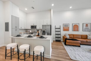 Apollo Apartments in Winter Garden, FL - Building Photo