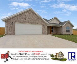 26 N Banner Ave in Farmington, AR - Building Photo
