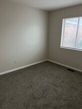 516 Thoma Pl, Unit A in Vandalia, OH - Building Photo - Building Photo