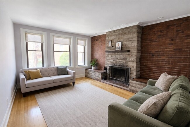 property at 39 St Paul St