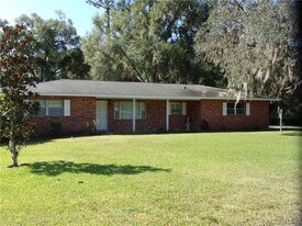 1821 Kimberly Ln in Inverness, FL - Building Photo