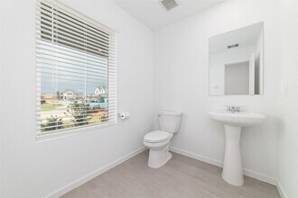 6330 Breakaway Grv Dr in Katy, TX - Building Photo - Building Photo