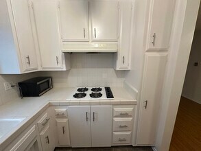 1906 Pelham Ave in Los Angeles, CA - Foto de edificio - Building Photo