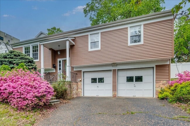 property at 303 Livingston Ave