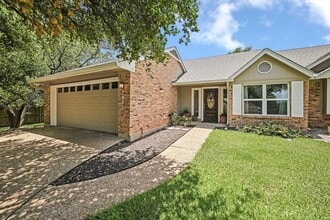 7911 Cavalry Ct in Austin, TX - Building Photo - Building Photo