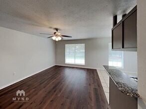 920 E 3rd St in Springtown, TX - Building Photo - Building Photo