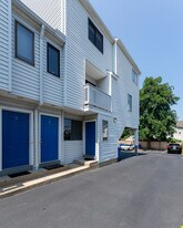 16 Arch St in Norwalk, CT - Building Photo