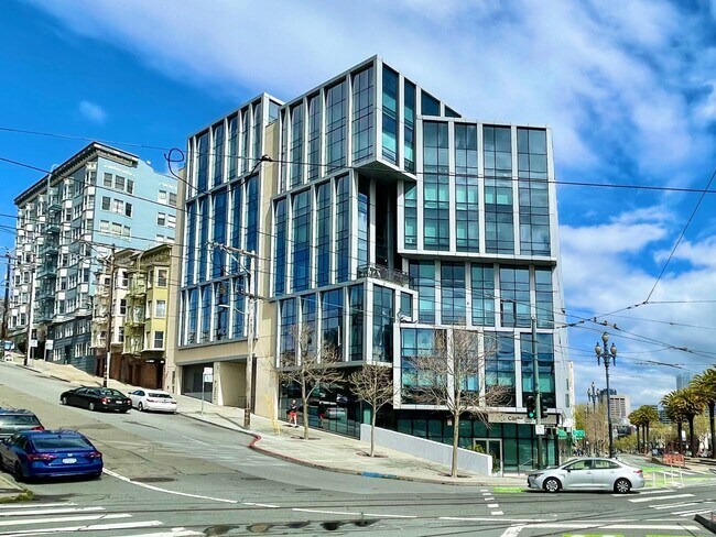 property at 8 Buchanan St