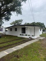 2169 NW 80th St in Miami, FL - Building Photo