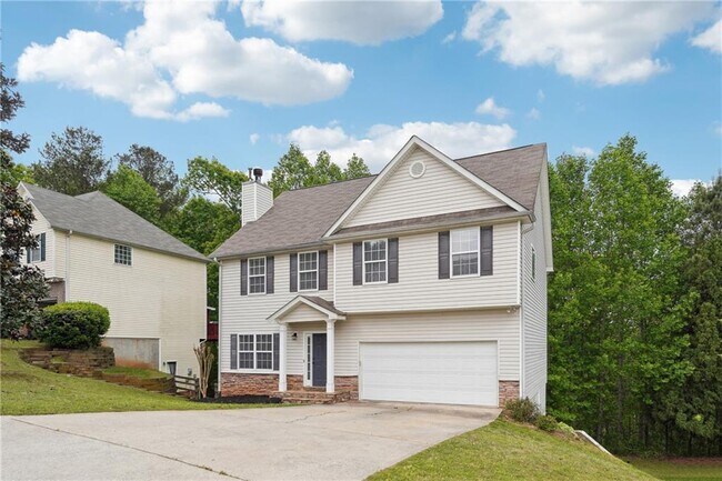 425 Hearthstone Way in Woodstock, GA - Building Photo - Building Photo