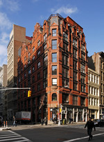 889 Broadway Apartments