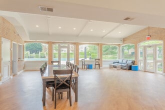 South Port in Alexandria, VA - Building Photo - Interior Photo