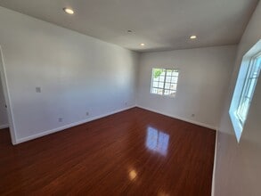 1516 1/2 N Kingsley Dr in Los Angeles, CA - Building Photo - Building Photo