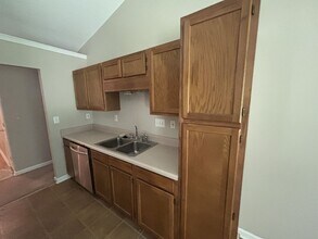 209 Great Oaks Way in Simpsonville, SC - Building Photo - Building Photo