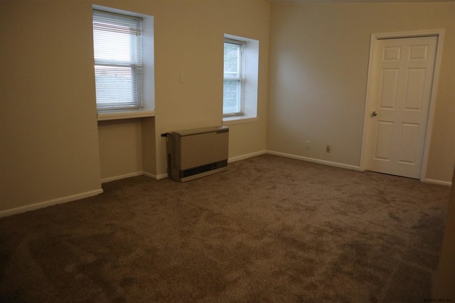 68 Morris St-Unit -Apt. #7 in Albany, NY - Foto de edificio - Building Photo