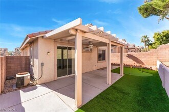 11016 Piedmont Valley Ave in Las Vegas, NV - Building Photo - Building Photo