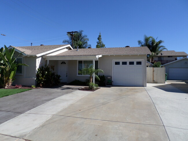 1589 Buckeye Dr in El Cajon, CA - Building Photo - Building Photo