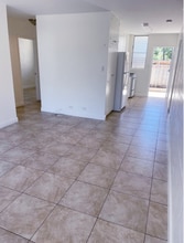 711 Makaleka Ave in Honolulu, HI - Building Photo - Building Photo